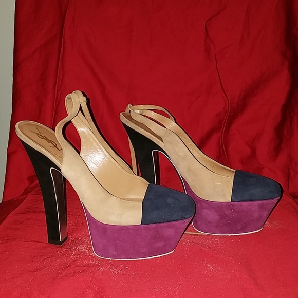 Shoes - Picture 3 of 6